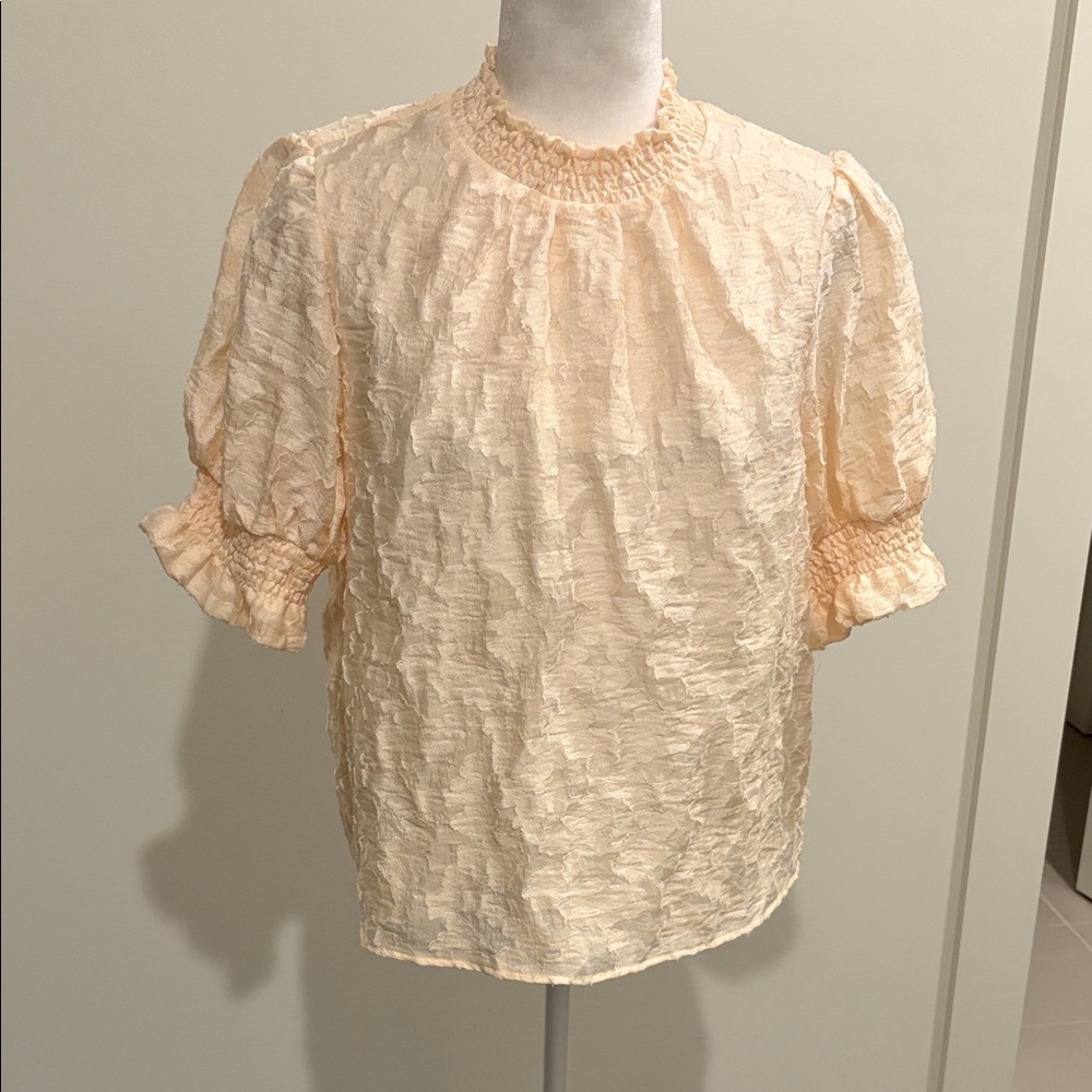 THML Cream Textured Puff-Sleeve Blouse
